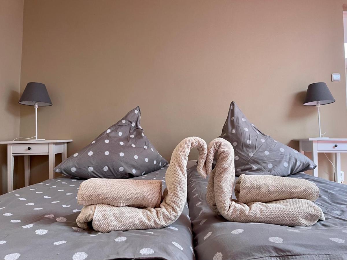 Apartman Galerie 德辛 外观 照片